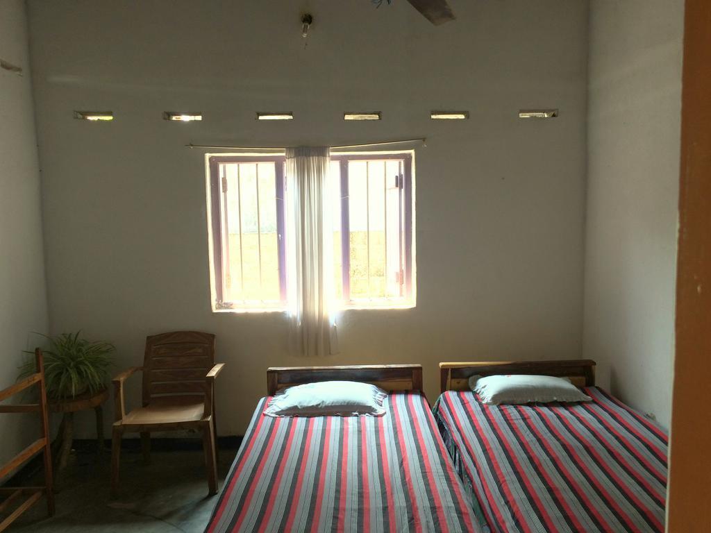 Hotel Surf & Yoga Arugam Bay Pokoj fotografie