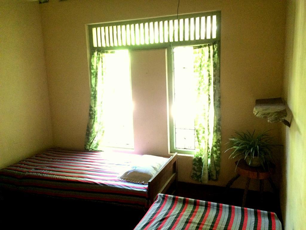 Hotel Surf & Yoga Arugam Bay Pokoj fotografie