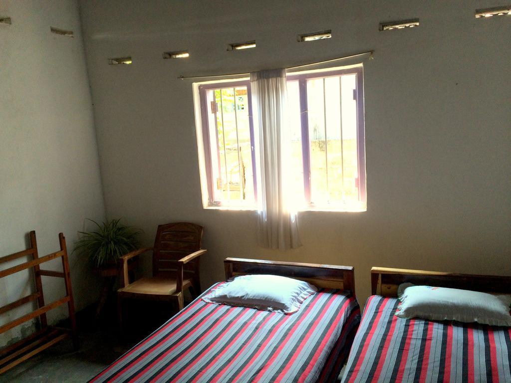 Hotel Surf & Yoga Arugam Bay Pokoj fotografie